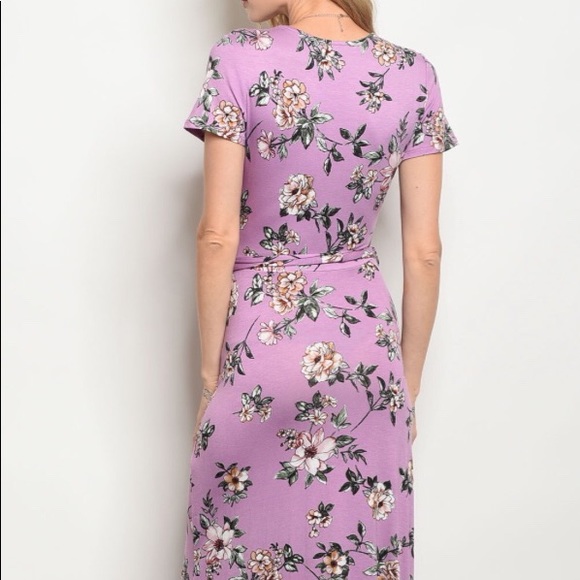 NWT Women’s gorgeous floral maxi dress boutique - Picture 3 of 4